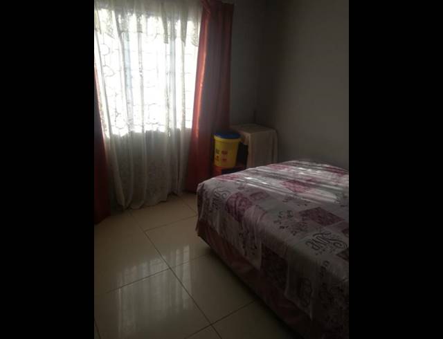 2 BEDROOM HOUSE FOR SALE IN PROTEA GLEN